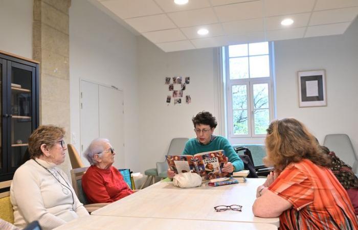 “Care through books”: when nursing home residents work on their memory thanks to bibliotherapy