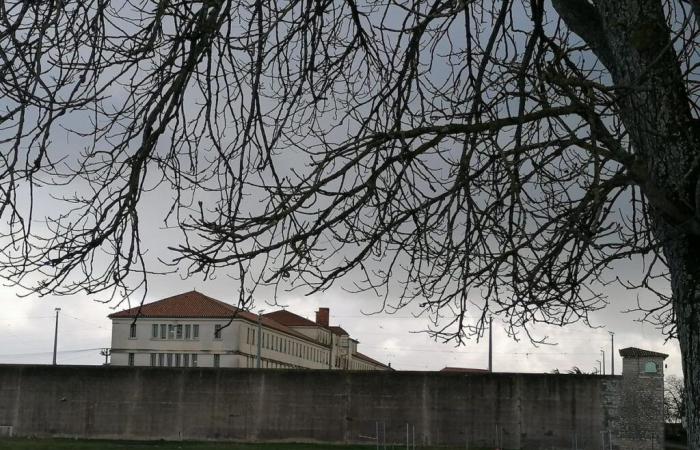 behind the assassination attempt, two generations of detainees on the Île de Ré