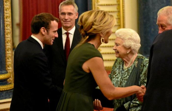 Elizabeth II without pity for Emmanuel Macron