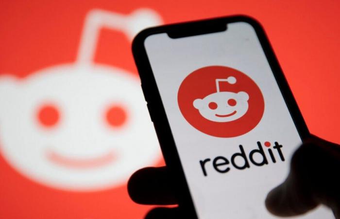 Reddit Recovers from Major Service Outage On Wednesday – Reddit (NYSE:RDDT)