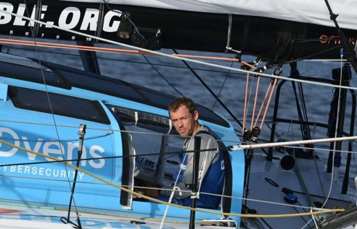 Dunkirk skipper Thomas Ruyant escapes and takes the lead in the Vendée Globe