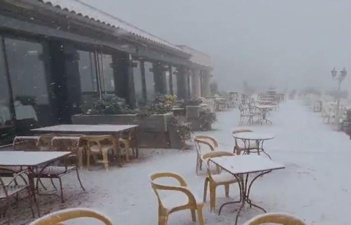 the snow falls and holds in the Rhône, here are the images