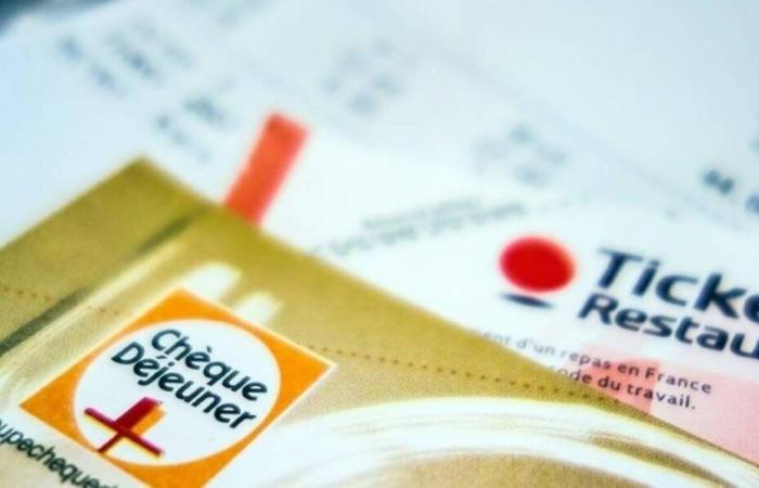 Until when will we be able to use restaurant vouchers in supermarkets?