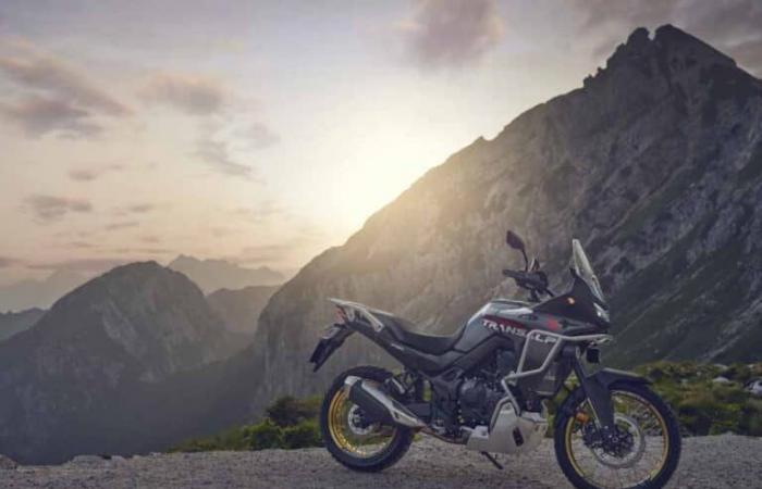 The price of new 2025 motorcycle products at Honda