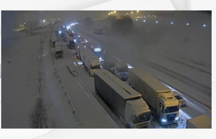 hundreds of trucks stuck on the A36 near Montbéliard, “the situation is improving little by little”