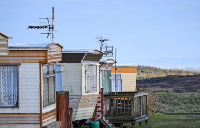 one year after the earthquake in La Laigne, victims sleep in mobile homes