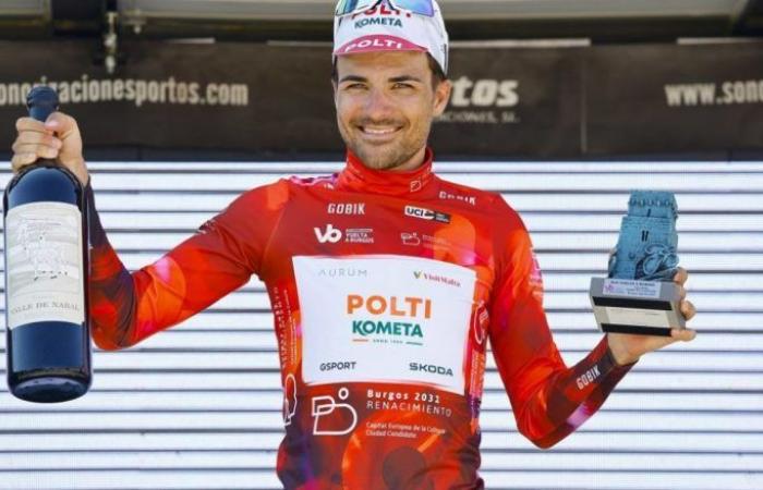 Cycling. Road – Polti-Kometa extends one of its road captains