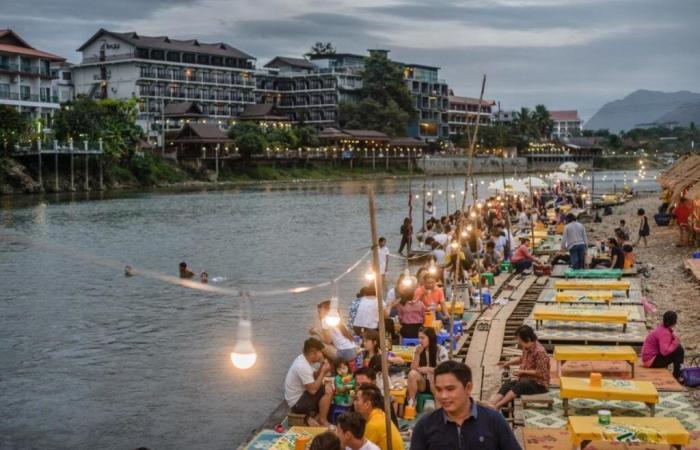 Methanol poisoning suspected after the death of five tourists in Laos