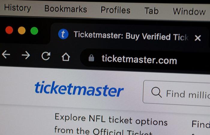 New Massachusetts Bill Criticized For Strengthening Ticketmaster Monopoly