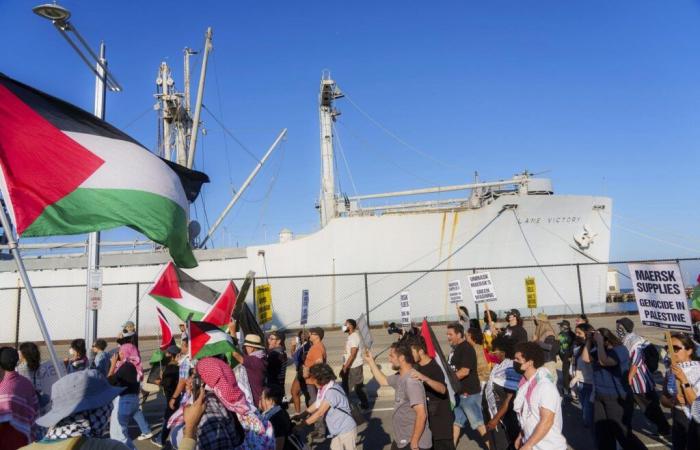 on the container ship route, opposition to arms deliveries to Israel