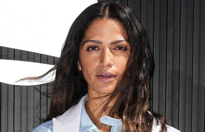 Camila Alves McConaughey dresses as Mrs. Claus at Mariah Carey concert