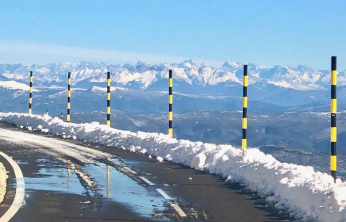 Access to the summit of Mont Ventoux closed on the north and south sides