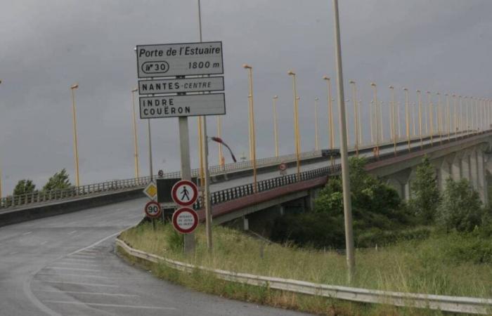 Storm Caetano. The Cheviré and Saint-Nazaire bridges completely closed to traffic