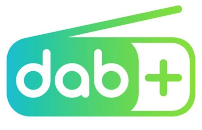 DAB+ digital radio experiments are being rolled out in Reunion Island