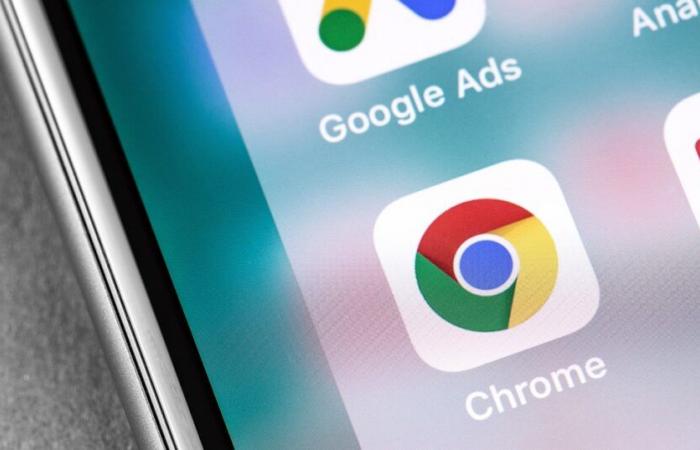 Google under pressure to separate from Chrome