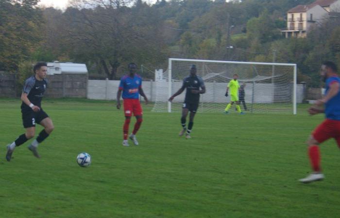 Aubin. Football: ESC continues its winning streak at Ouest Aveyron