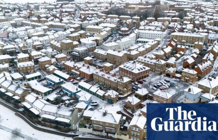 UK weather: Storm Bert to cause disruption with snow, winds and rain | UK weather