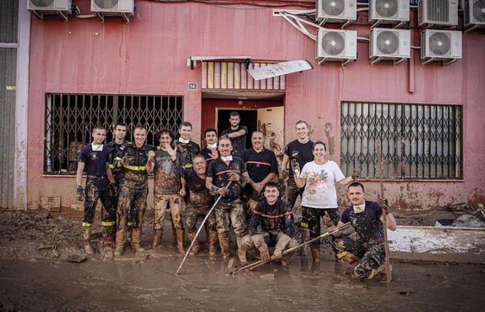 Deadly floods in Spain: images of French relief workers, in the mud but with a smile, mobilized around Valencia