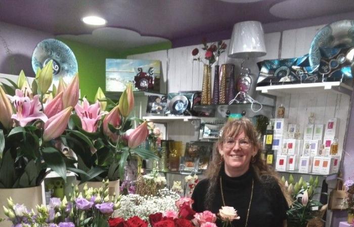 after 21 years in the food industry, she became a florist