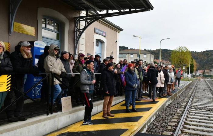 “It’s management smoke and mirrors”: railway workers fear the closure of the ticket window at this Haute-Loire station