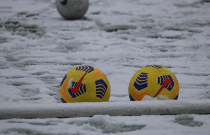 general cancellation of regional and departmental football matches