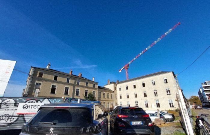 a floor collapses on the Hôtel-Dieu construction site, two people seriously injured