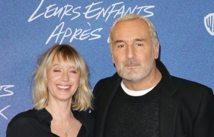 Rock look for Ludivine Sagnier, Gilles Lellouche still bleached: the duo poses with a star writer!