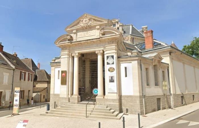 A national treasure stolen from a museum in Saône-et-Loire, the robbers on the run