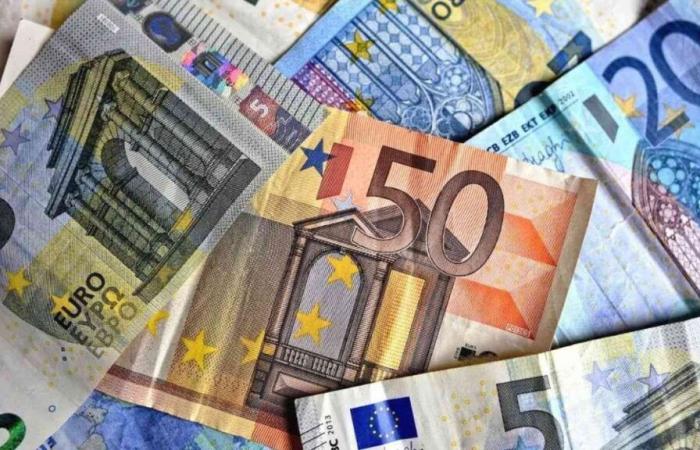 Algeria: The euro and the dollar soar on the black market