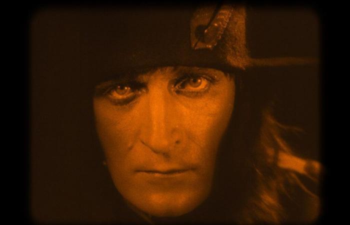 “Napoleon seen by Abel Gance”, the wild opera of a precursor