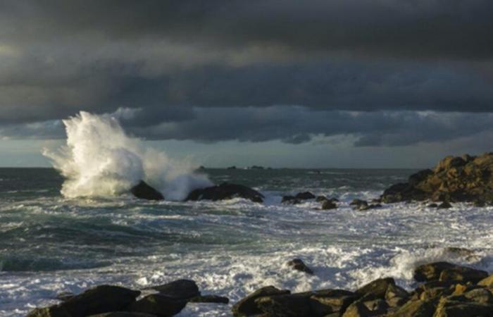 Storm Bert: strong gale in the Channel this weekend