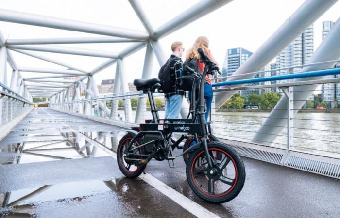 this Windgoo folding electric bike sold in France carries a fire risk