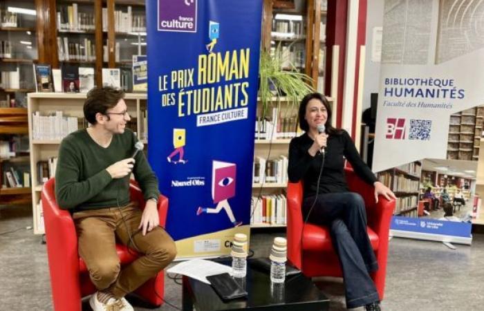 Novel Prize: in Lille, students meet the author Emmanuelle Lambert