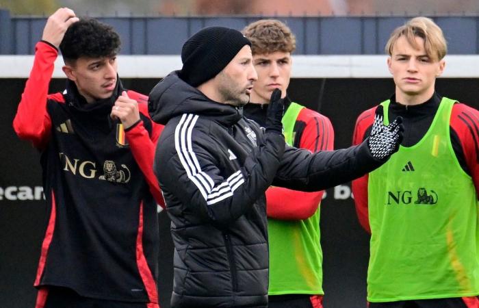 “His words have little impact”, “He takes young people to avoid problems”: this is what the Red Devils really think of Domenico Tedesco