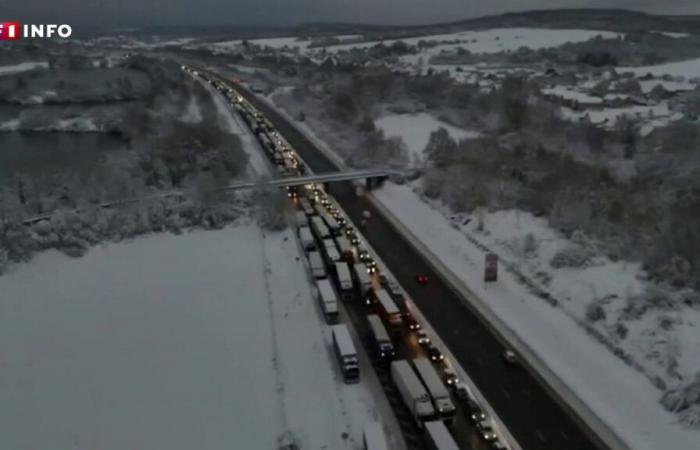 VIDEO – Storm Caetano: on the A36 motorway, hundreds of vehicles trapped by snow