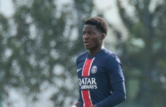 Axel Tape, a 17-year-old Parisian titi, summoned to the pro group