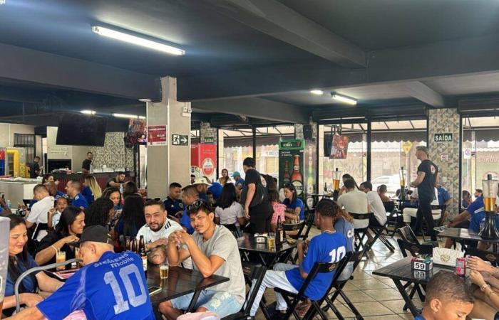 Cruzeiro x Racing: see bars to watch the South American final in Belo Horizonte