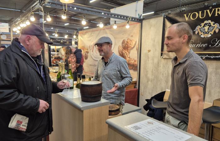 at the Mer et Vigne show, consumers are “more careful than before”