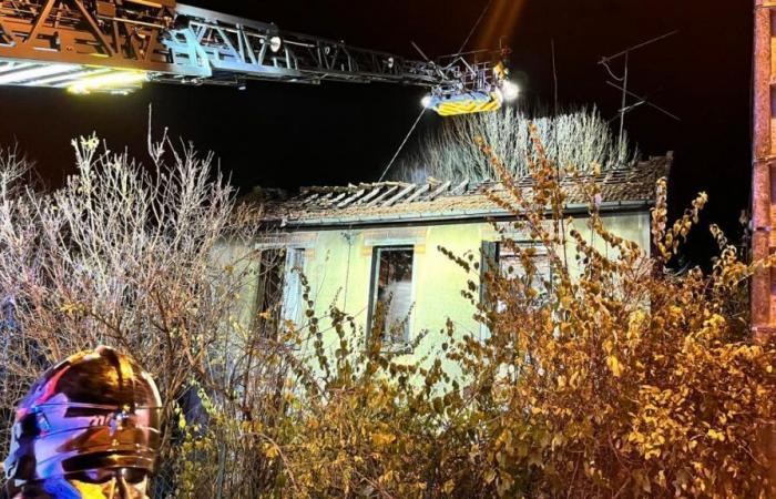 A woman dies in a house fire in Saint-Parres-aux-Tertres