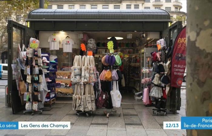 SERIES. The Champs-Elysées, its luxury, its tourists and those who work there