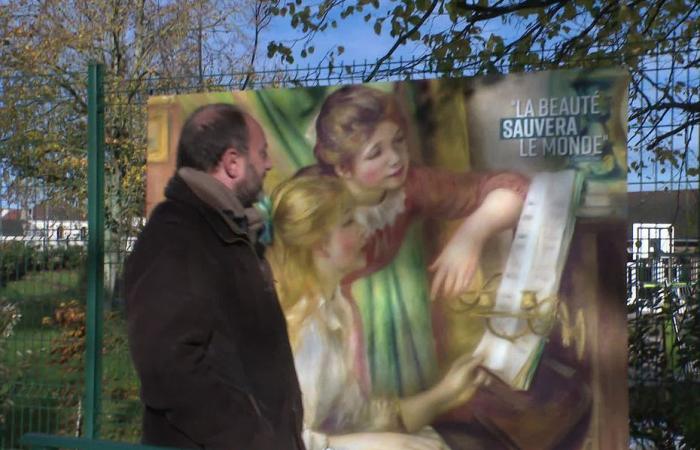 when paintings by great masters are displayed in the street