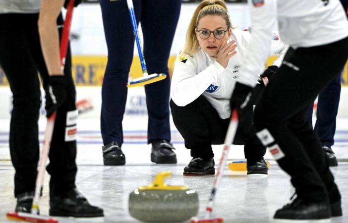 Swiss women dominate European curling championships