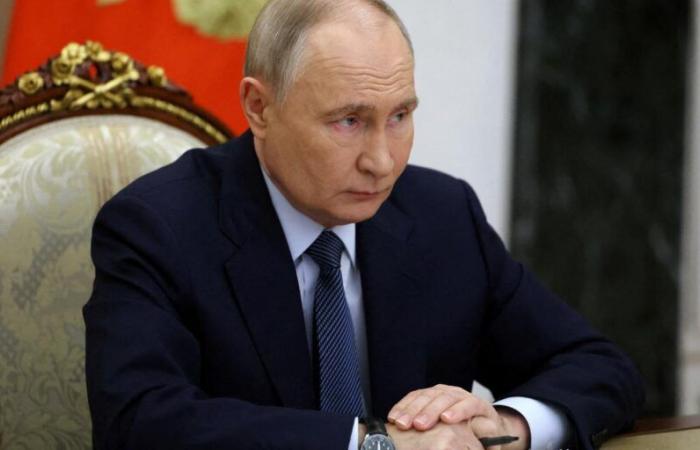 Vladimir Putin signs law to cancel Russian soldiers' debts