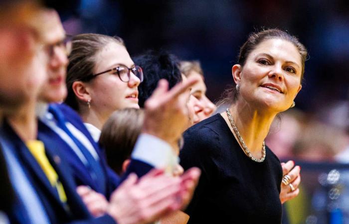 Princess Estelle and Prince Oscar attend a tense basketball match against the world champions