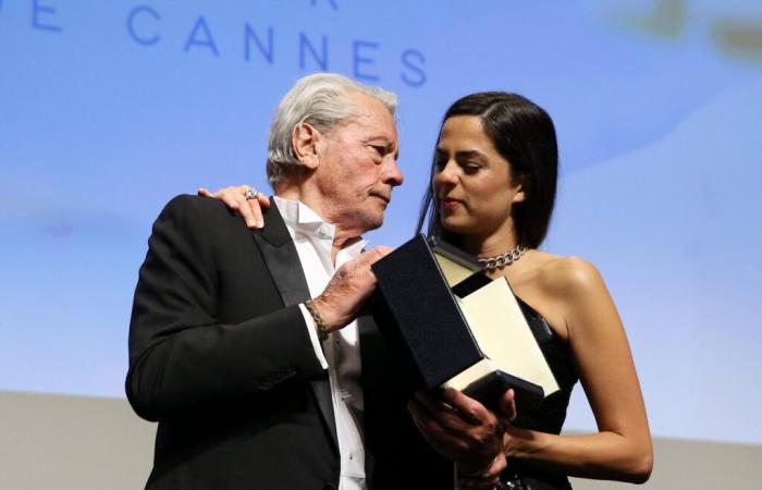 Alain Delon: “not here to be bored”, Anouchka pulls out an old archive to silence bad tongues