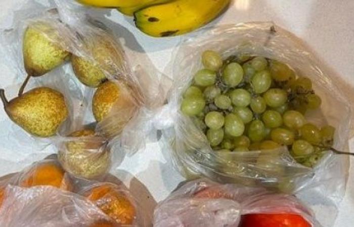 Why do the Senegalese no longer eat fruit? (By Mass Seck)