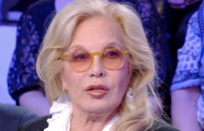 Sylvie Vartan talks about the real reason for her breakup with Johnny Hallyday in Face à Hanouna (VIDEO)