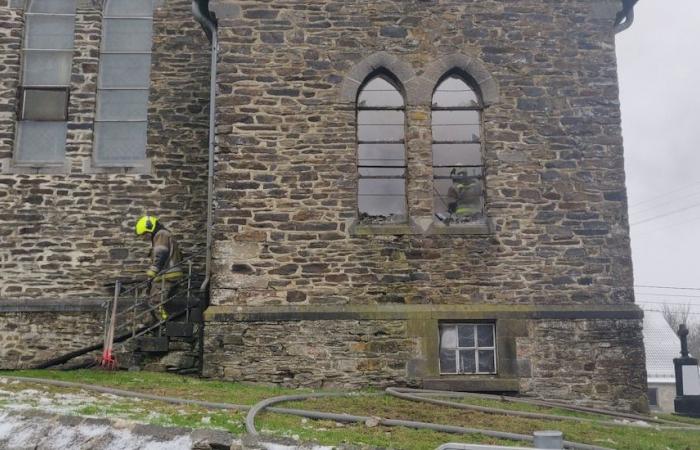 Fire at the Witry church: part of the building is completely damaged (photos)