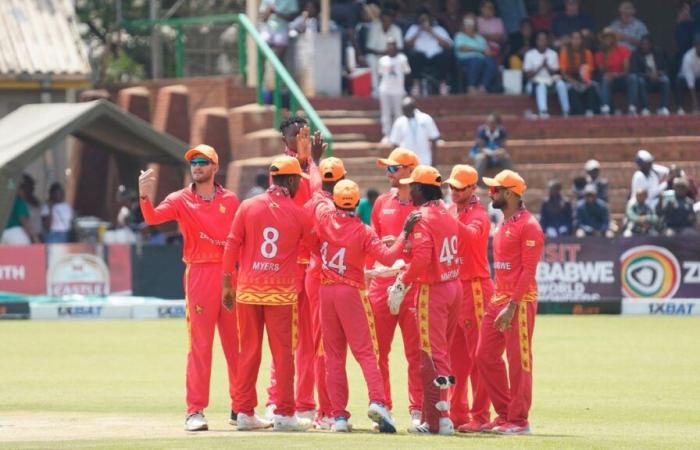 Amidst IPL mega auction, Pakistan lose to Zimbabwe in first ODI by 80 runs – India TV