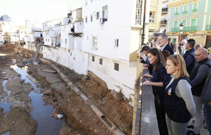 One dead in storm-hit school roof collapse